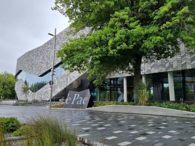 Hagley Park Hidden Gem Lägenhet Christchurch Exteriör bild